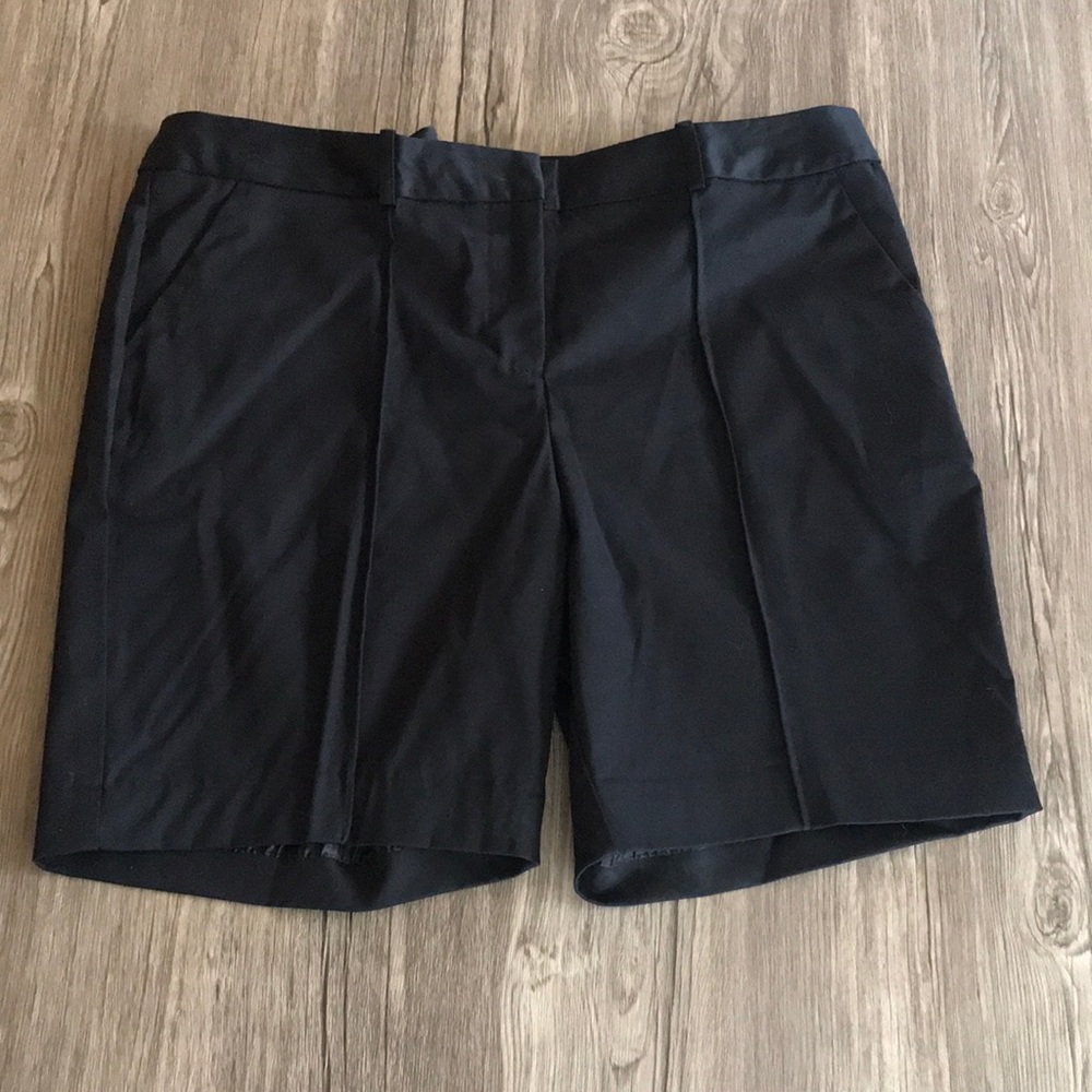 Black mid length (modern fit), Worthington shorts. Size 10 petite.